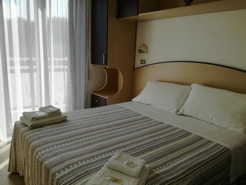 塞林尼塔住宿加早餐旅馆 贝拉里亚-伊贾马里纳 外观 照片
